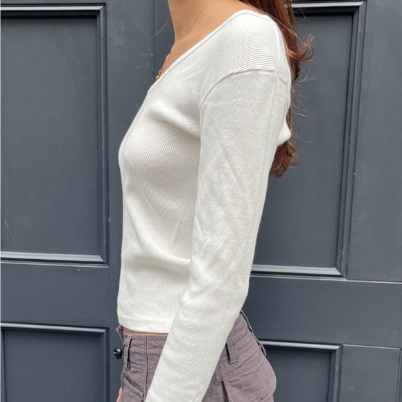 (SOLD) Josephine Ribbed Top - Picture 2 of 4